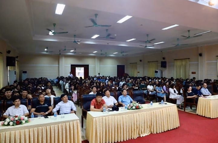 Toàn cảnh Lễ khai mạc ngày hội. Toàn cảnh Lễ khai mạc ngày hội.