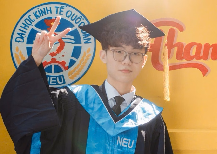Cô gái Kinh tế Quốc dân giành thủ khoa đầu ra với điểm GPA 3.95 Trịnh Xuân Hiểu Minh đạt GPA 3.95.