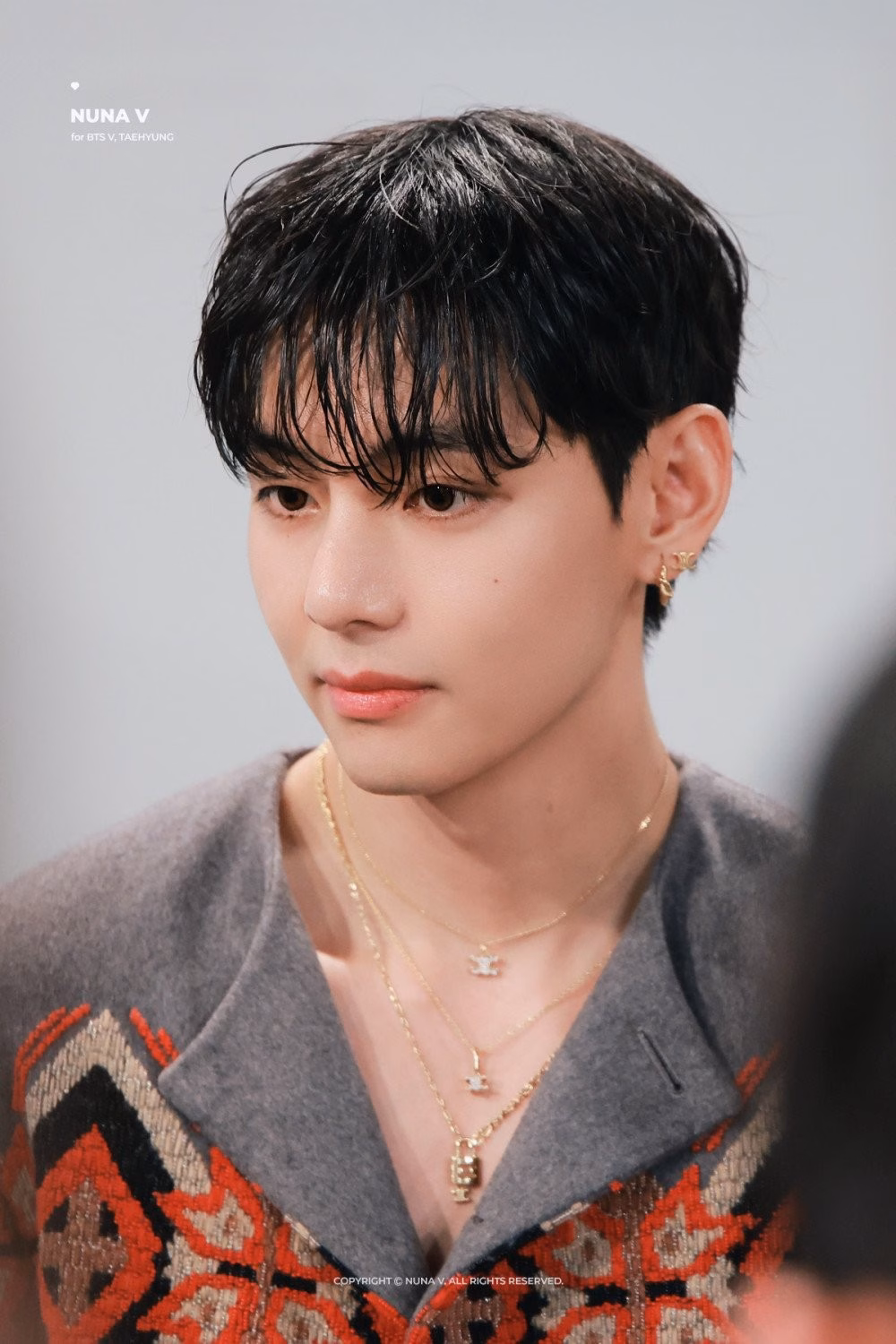 V (BTS) - Biểu Tượng Sức Ảnh Hưởng Toàn Cầu V (BTS) tại sự kiện