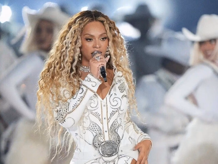 Beyoncé lập kỷ lục với tour Cowboy Carter, nhưng sự cố gián khiến 11 người nhập viện Cowboy Carter tour của Beyoncé là chuyến lưu diễn nhạc đồng quê có doanh thu cao nhất lịch sử - Ảnh 5.