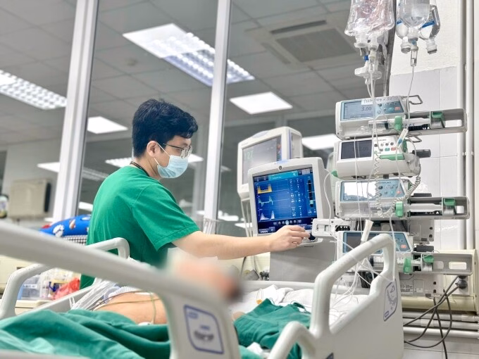 Mẹo phòng ngừa viêm não Nhật Bản hiệu quả Người lớn tiêm vaccine viêm não Nhật Bản phòng bệnh tại Trung tâm Tiêm chủng VNVC. Ảnh: Diệu Thuần
