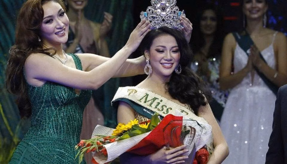 Hoa hậu Trái Đất 2 Phương Khánh Hoa hậu Phương Khánh đăng quang ngôi vị cao nhất tại Miss Earth 2018 (Ảnh: Internet).