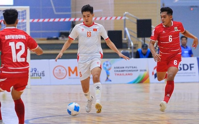 Các tuyển thủ Futsal Việt Nam nỗ lực thi đấu tại Giải futsal Đông Nam Á 2026