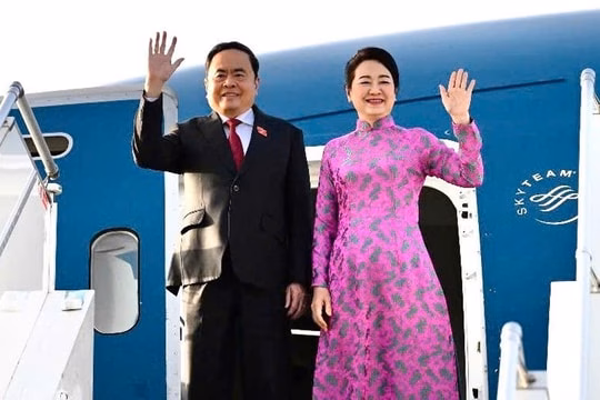 Đi tìm chiến lược để doanh nghiệp Việt Nam thắng trong cuộc chơi trên sân nhà và vươn ra quốc tế Chủ tịch Quốc hội Trần Thanh Mẫn bắt đầu chuyến thăm chính thức Vương quốc Morocco