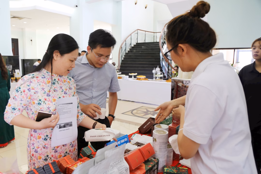 Lâm Đồng: Kinh tế tư nhân phát triển nhưng vẫn vướng rào cản vốn và đất đai Muốn phát triển, chính các doanh nghiệp tư nhân tại Lâm Đồng phải không ngừng nâng cao giá trị của mình