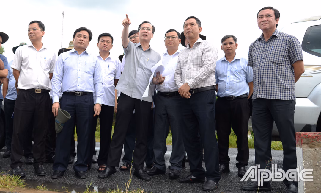 Nâng cấp công trình thủy lợi để thích ứng biến đổi khí hậu Dự án Kè chống sạt lở Cồn Ngang đang phát huy hiệu quả sau đầu tư.