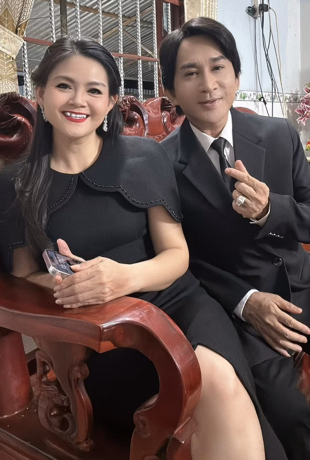 Kim Tử Long và bà xã Trinh Trinh