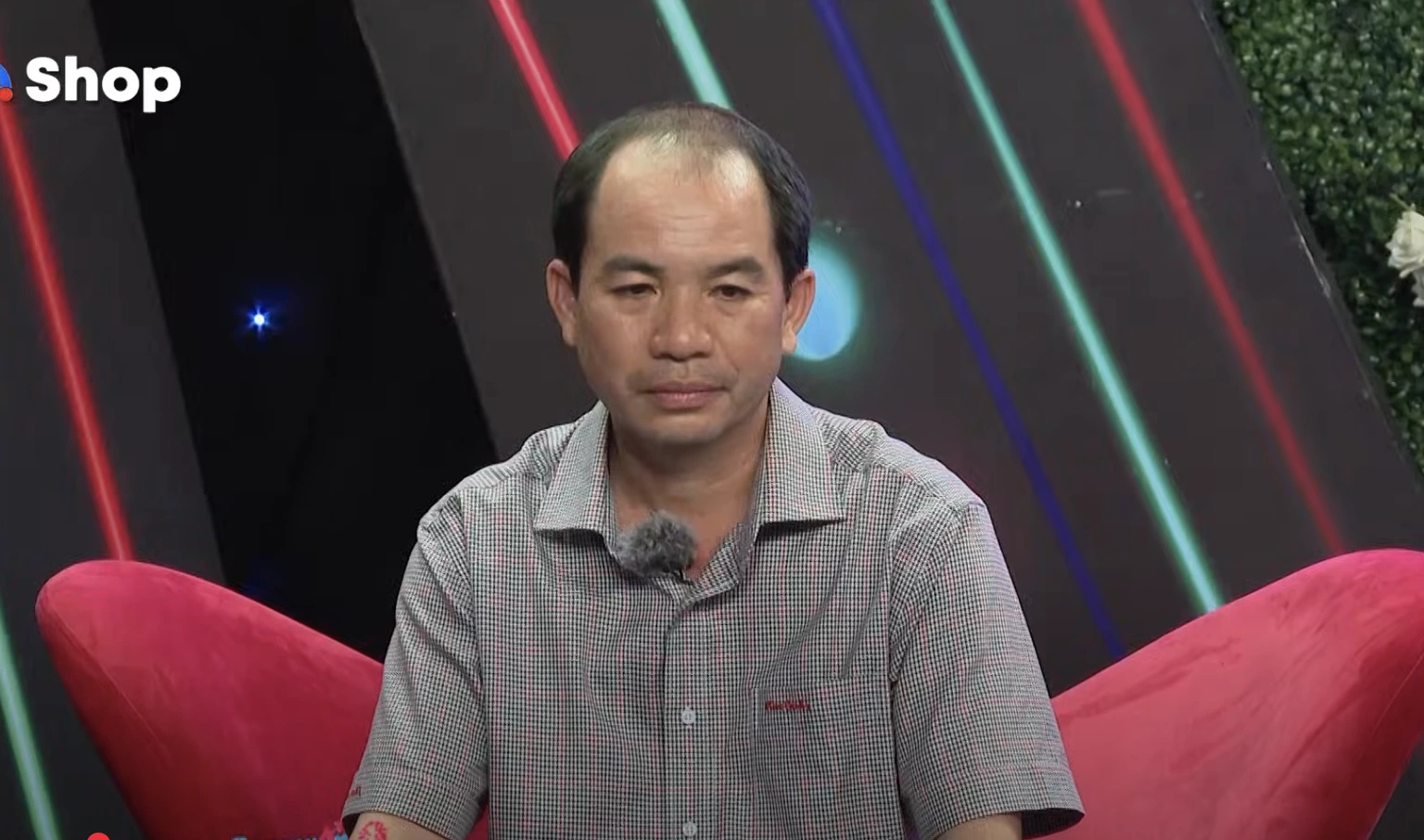 Lưu Quang Dũng và Yến Quyên từ chối bấm nút ở Bạn muốn hẹn hò vì sao? Quang Dũng có kinh tế ổn định, từng chia cho vợ con tài sản khoảng 12 tỉ sau ly hôn