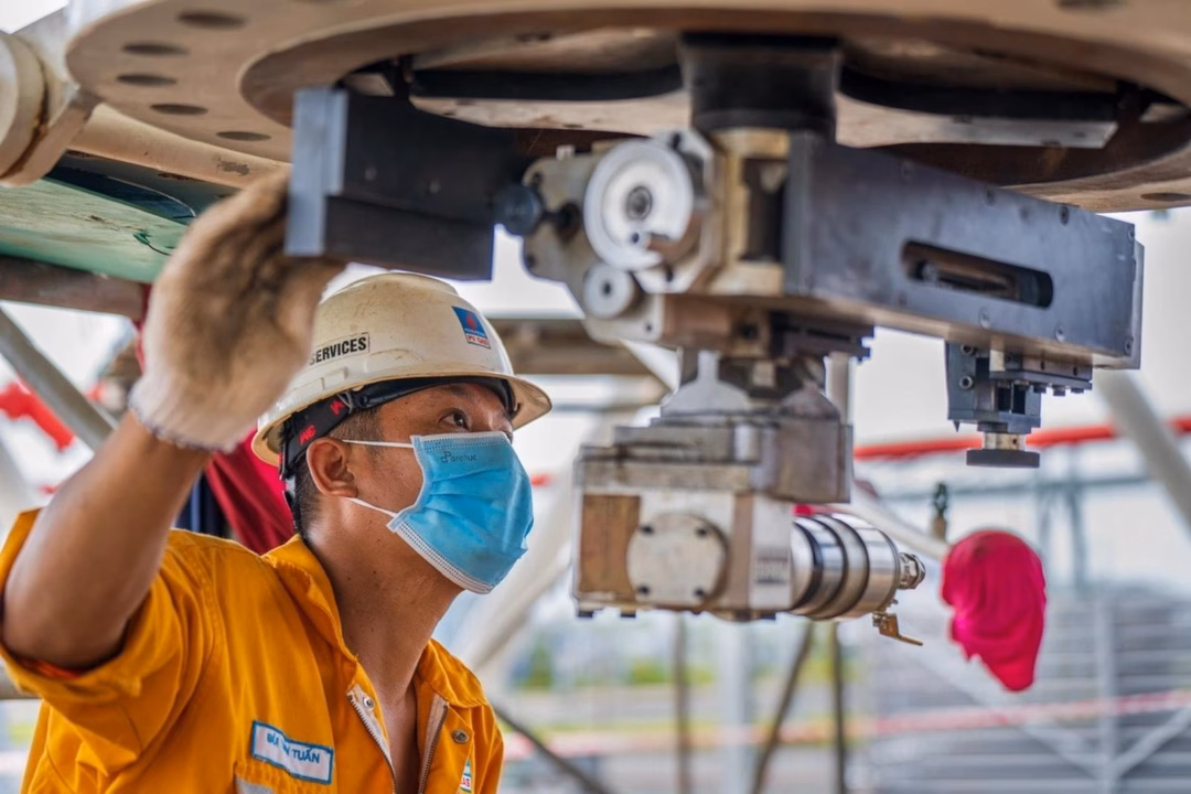 Phát huy vai trò hạt nhân, Petrovietnam vững vàng vượt biến động Tổ chức Đảng tại Petroivetnam luôn là lực lượng đi đầu trong việc định hướng tư tưởng, dẫn dắt hành động, tạo đồng thuận trong toàn hệ thống.