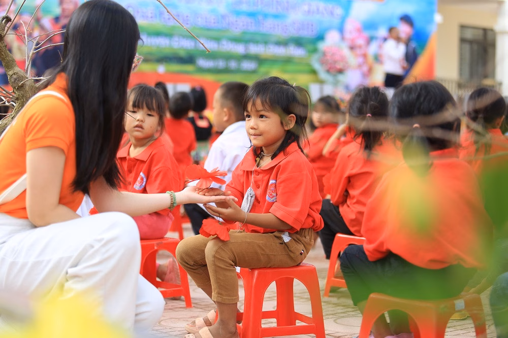 Gen Z và trách nhiệm xã hội Nhiều bạn trẻ Gen Z mong muốn làm việc cho những tổ chức đi đầu trong việc thực hiện trách nhiệm xã hội.