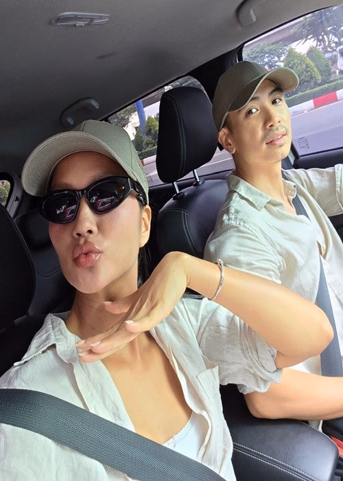 H’hen Niê mang thai vẫn sexy, năng động Tuấn Khôi đưa Hhen Niê đi chơi, ở nhà làm trò hài hước cho vợ vui. Ảnh: FB Hhen Niê.