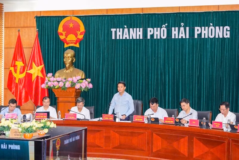 Hải Phòng đốc thúc giải ngân vốn đầu tư công cho dự án trọng điểm trước 25/7 Chủ tịch UBND thành phố Lê Ngọc Châu chỉ đạo tập trung cao để hoàn thành giải ngân 100% vốn đầu tư công năm 2025
