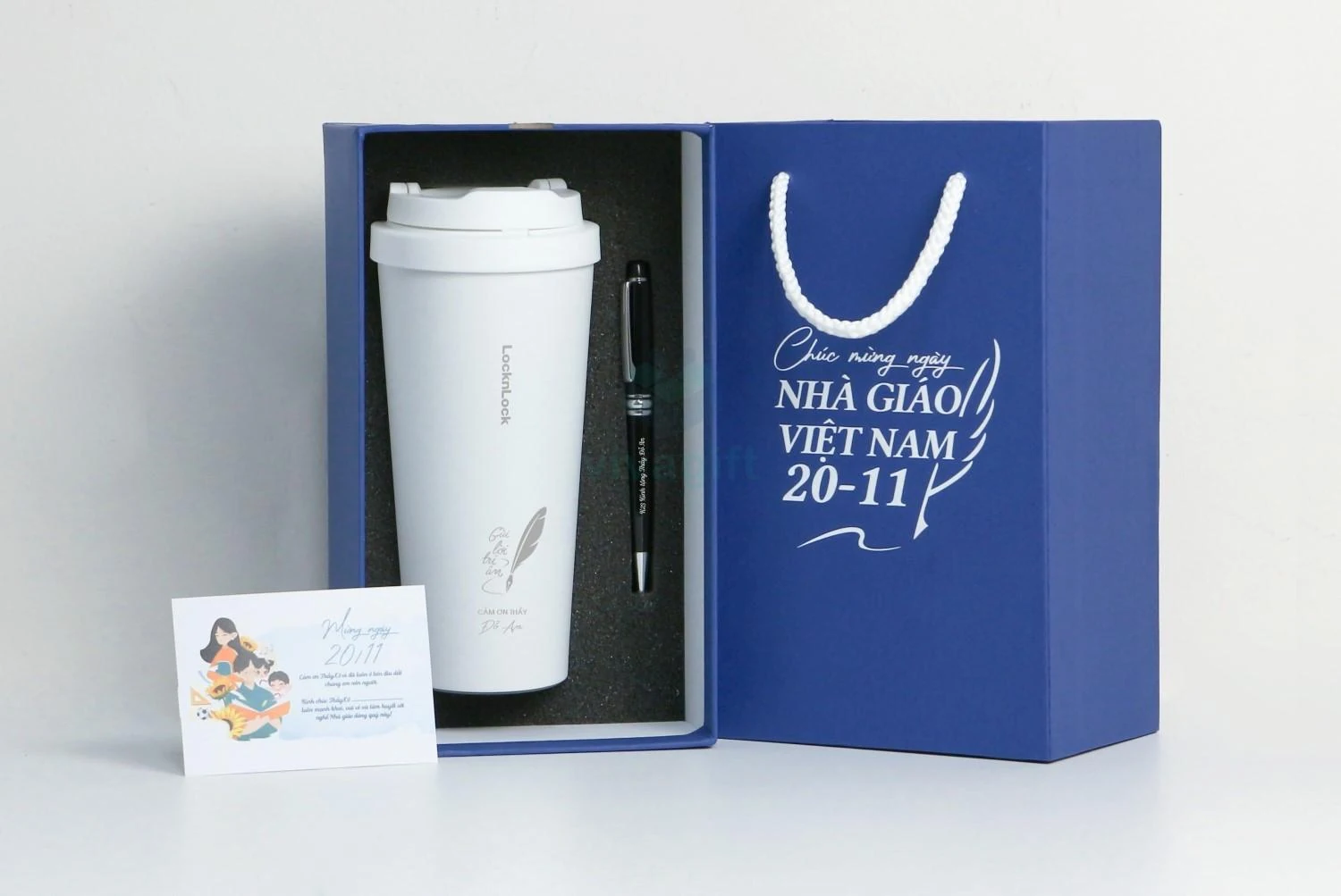 Top 5 công ty quà tặng doanh nghiệp uy tín với dịch vụ tốt và sản phẩm đa dạng Giftset ly giữ nhiệt, bút khắc tên tặng thầy cô tại Vivagift.