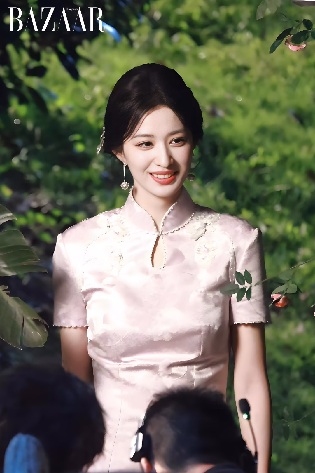 Vương Sở Nhiên khoe visual đỉnh cao với loạt tạo hình sang chảnh, lên trend Weibo Ảnh: Weibo