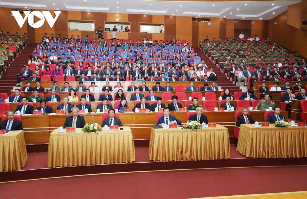 Các đại biểu tham dự Tọa đàm Kỷ niệm 95 năm Ngày thành lập Đảng bộ tỉnh Thanh Hóa