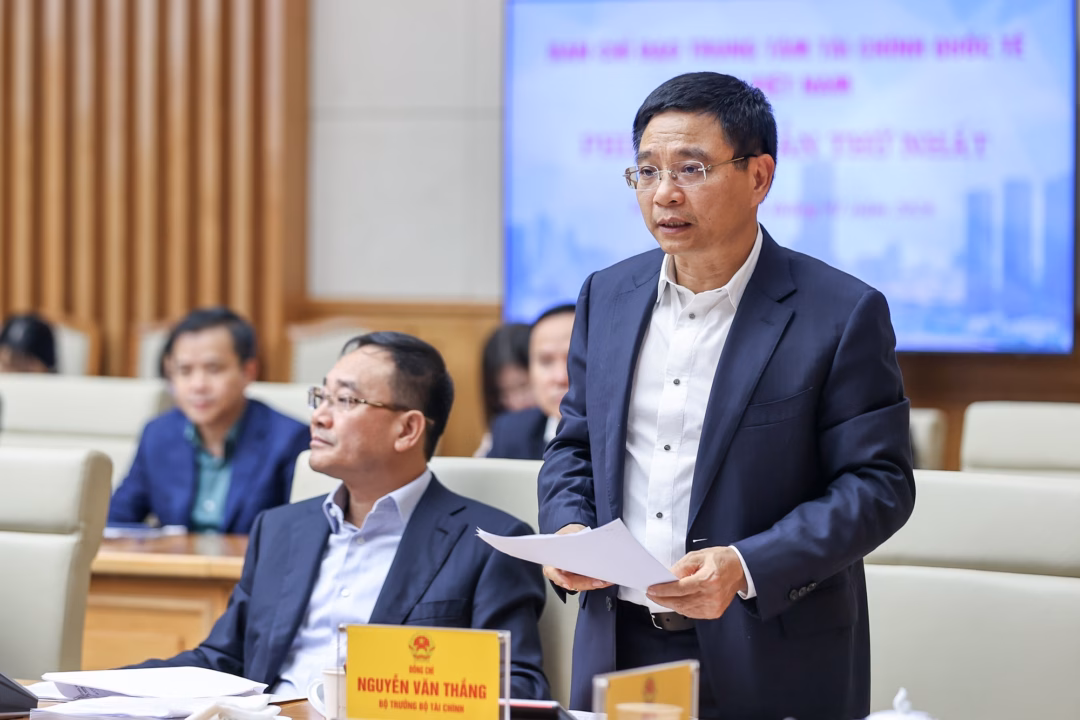 Bộ trưởng Nguyễn Văn Thắng ph&aacute;t biểu tại buổi họp Ban Chỉ đạo