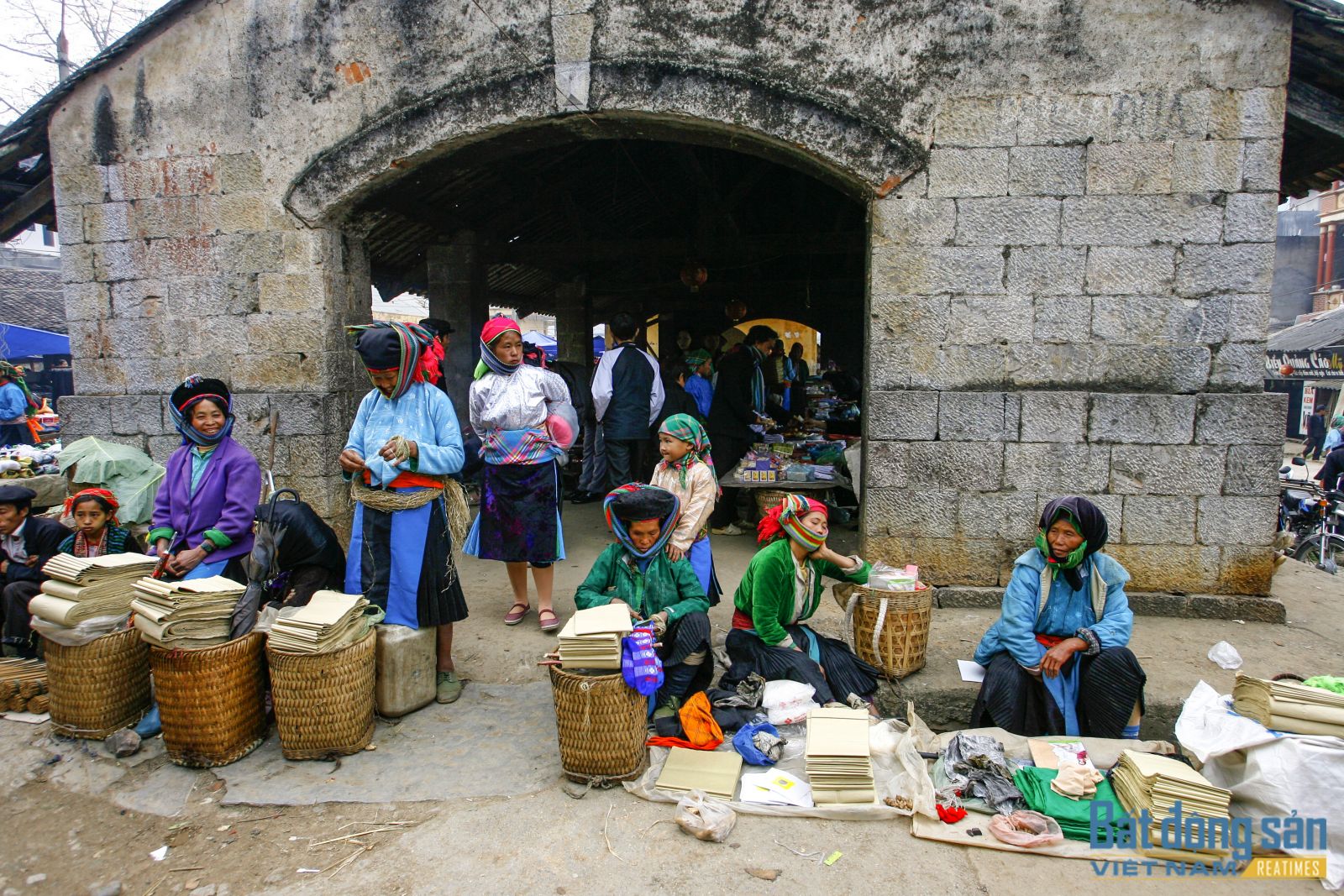 Lên Đồng Văn chơi phiên chợ cuối năm