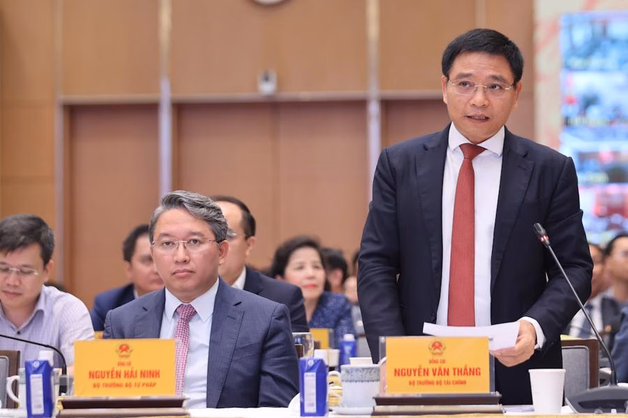 Bộ trưởng Nguyễn Văn Thắng Bộ trưởng Bộ Tài chính Nguyễn Văn Thắng