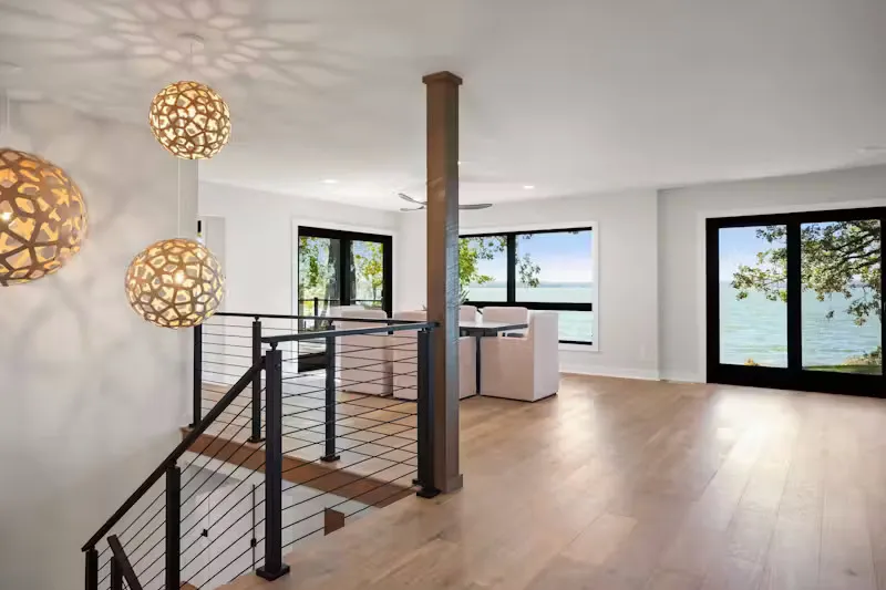 Bến tàu mới Bến tàu mới