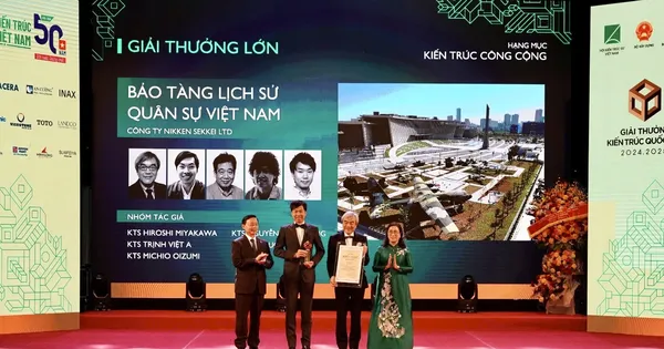 Lễ trao giải Phó Thủ tướng Trần Hồng Hà trao giải