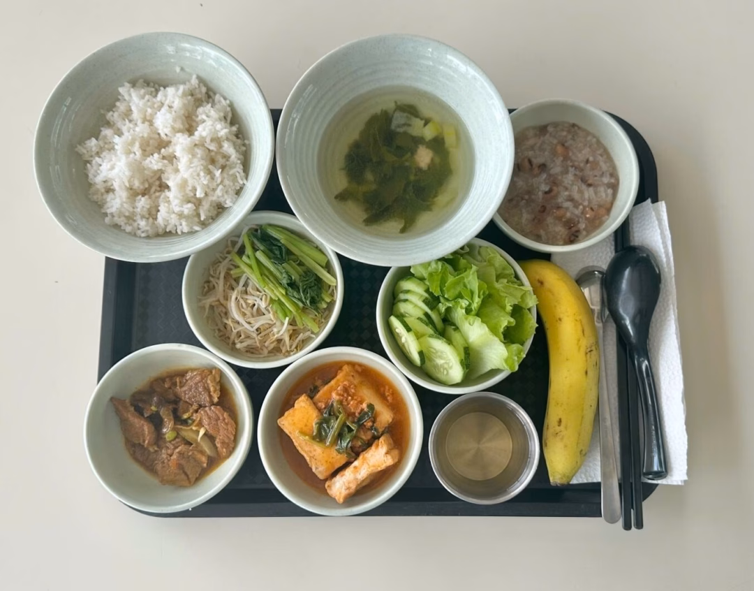 Ajinomoto Việt Nam: Kiến tạo cuộc sống khỏe mạnh cho người lao động Người lao động có thể xem thông tin dinh dưỡng bữa ăn tại nơi làm việc thông qua Phần mềm Dinh dưỡng và Sức khỏe
