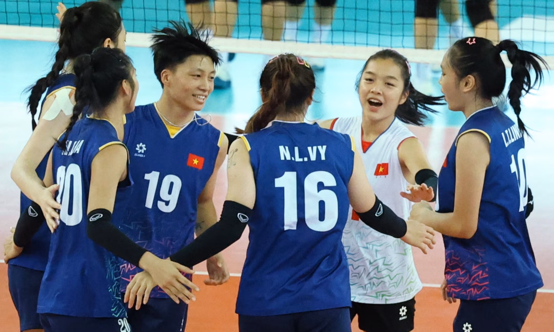 M.U tức giận vì bị Brentford cản trở vụ Mbeumo Toan canh vu bong chuyen nu Viet Nam bi xu thua 4 tran o giai the gioi hinh anh
