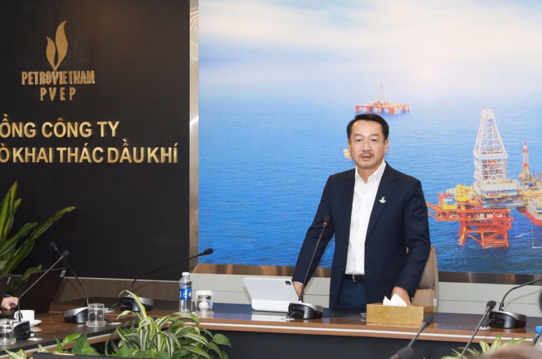 Tổng Giám đốc PVEP Nguyễn Thiện Bảo phát biểu chỉ đạo tại buổi làm việc