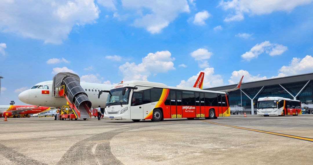 Vietjet tự đảm nhiệm công tác phục vụ mặt đất tại các sân bay lớn nhất nước. Ảnh: DNCC.