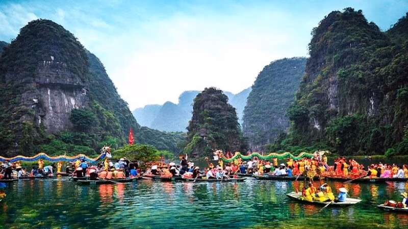 Nuôi gà đặc sản-gà 6 ngón trên núi Mẫu Sơn ở Lạng Sơn, cứ nói bán là người ta khuân đi cả đàn