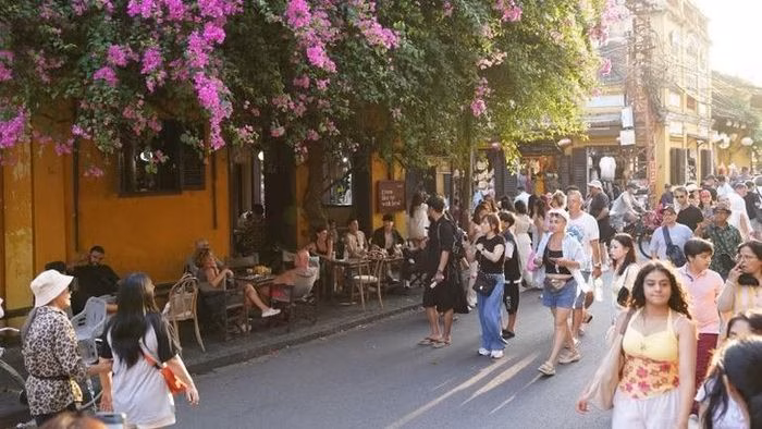 Vẻ đẹp du lịch Đ&agrave; Nẵng v&agrave; Hội An