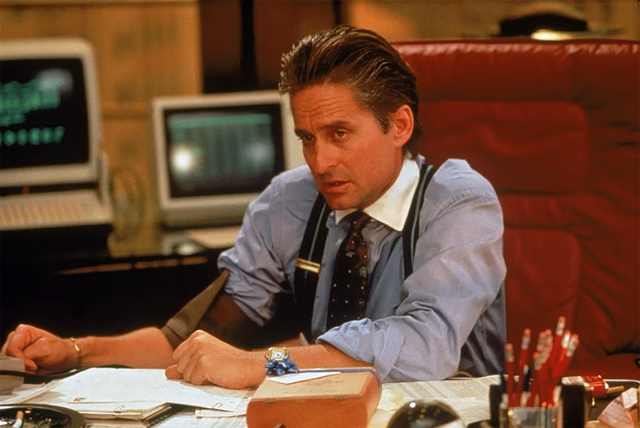 Michael Douglas trong phim Wall Street Michael Douglas trong phim Wall Street