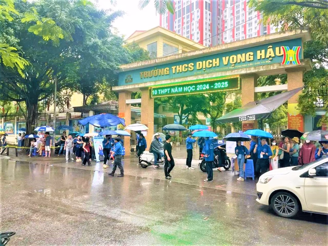 Học sinh Hà Nội chuẩn bị cho kỳ thi vào lớp 10 Học sinh Hà Nội chuẩn bị cho kỳ thi vào lớp 10