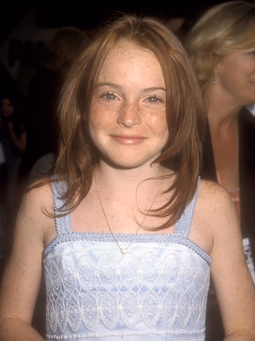 Màn "trẻ lại 10 năm" của Lindsay Lohan: Điều kỳ diệu sau làn da hết sạch dấu hiệu lão hóa tuổi 39- Ảnh 9.