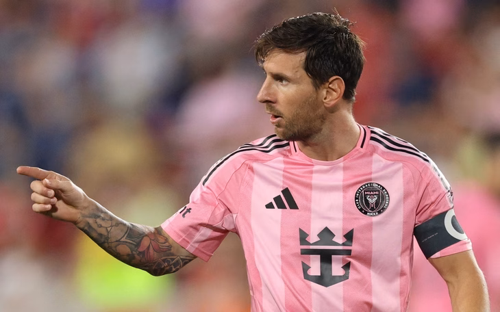 'Ronaldo đệ nhị' nhận lương còn cao hơn Messi khi chuyển đến Saudi Arabia - Ảnh 2.