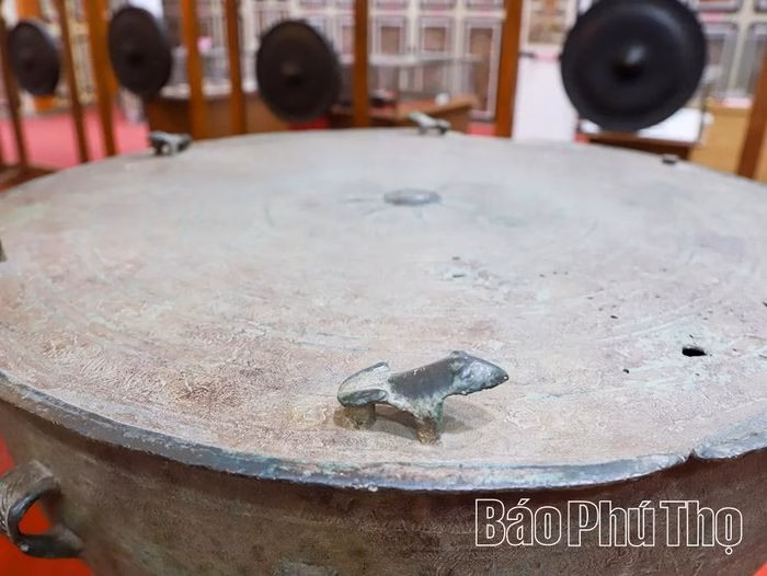 Giá trị lịch sử của trống đồng thời Văn Lang