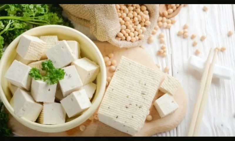 Đậu phụ giúp giảm độ mặn Đậu phụ giúp hút bớt muối trong nước canh
