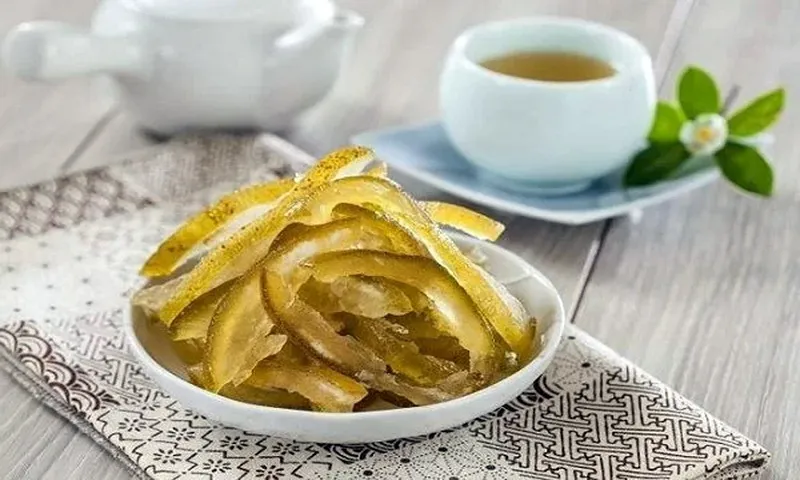 Mứt vỏ bưởi Mứt vỏ bưởi là món ăn vặt Tết vừa ngon vừa tốt cho sức khỏe