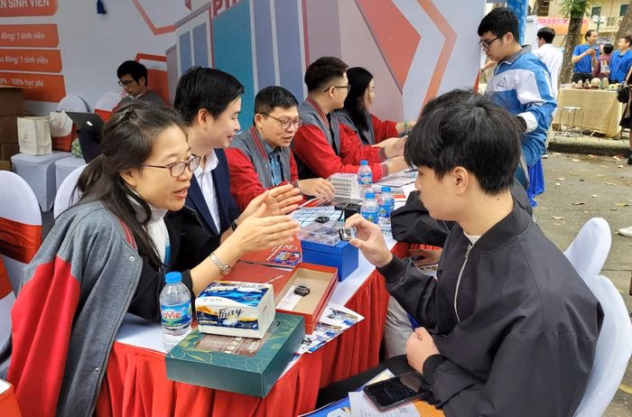 Điểm cộng chứng chỉ quốc tế trong tuyển sinh đại học 2026