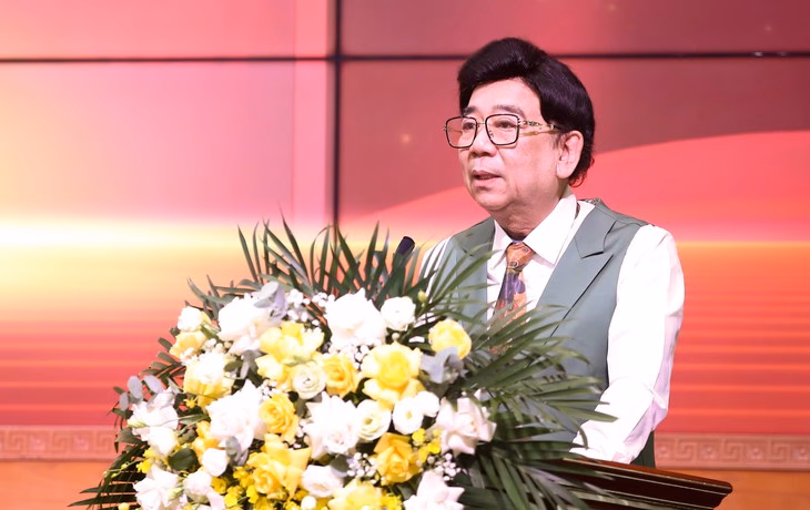Ông Nguyễn Trường Sơn, chủ tịch Hiệp hội Quảng cáo Việt Nam, phát biểu tại lễ phát động Giải thưởng Quảng cáo sáng tạo Việt Nam - Vạn Xuân Awards 2025