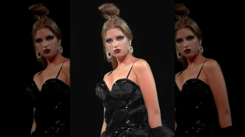 Những bức ảnh thời trang quái dị của Ivanka Trump thời mới vào nghề người mẫu