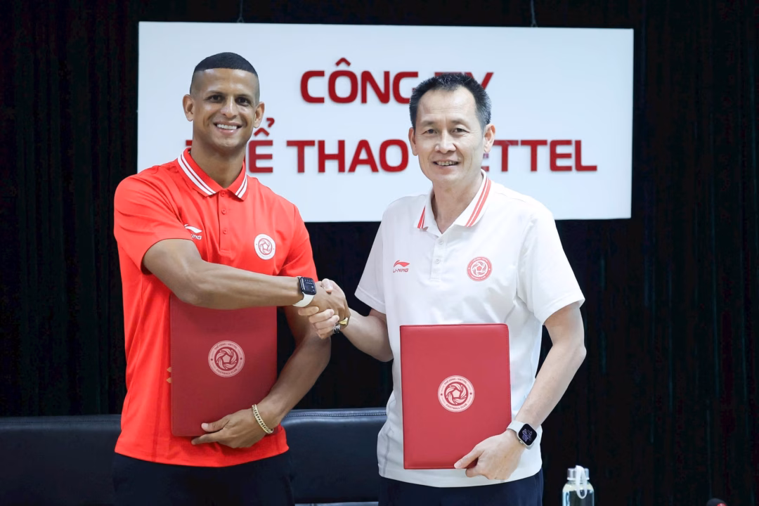Tiền đạo Lucas Vinicius ra mắt CLB Thể Công - Viettel