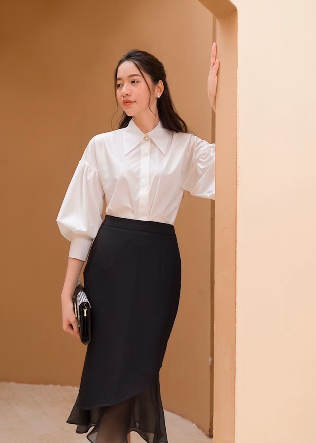 Áo sơ mi cổ đức cách điệu - điểm nhấn sang trọng cho nàng- Ảnh7. Áo sơ mi cổ đức cách điệu - điểm nhấn sang trọng cho nàng- Ảnh7.