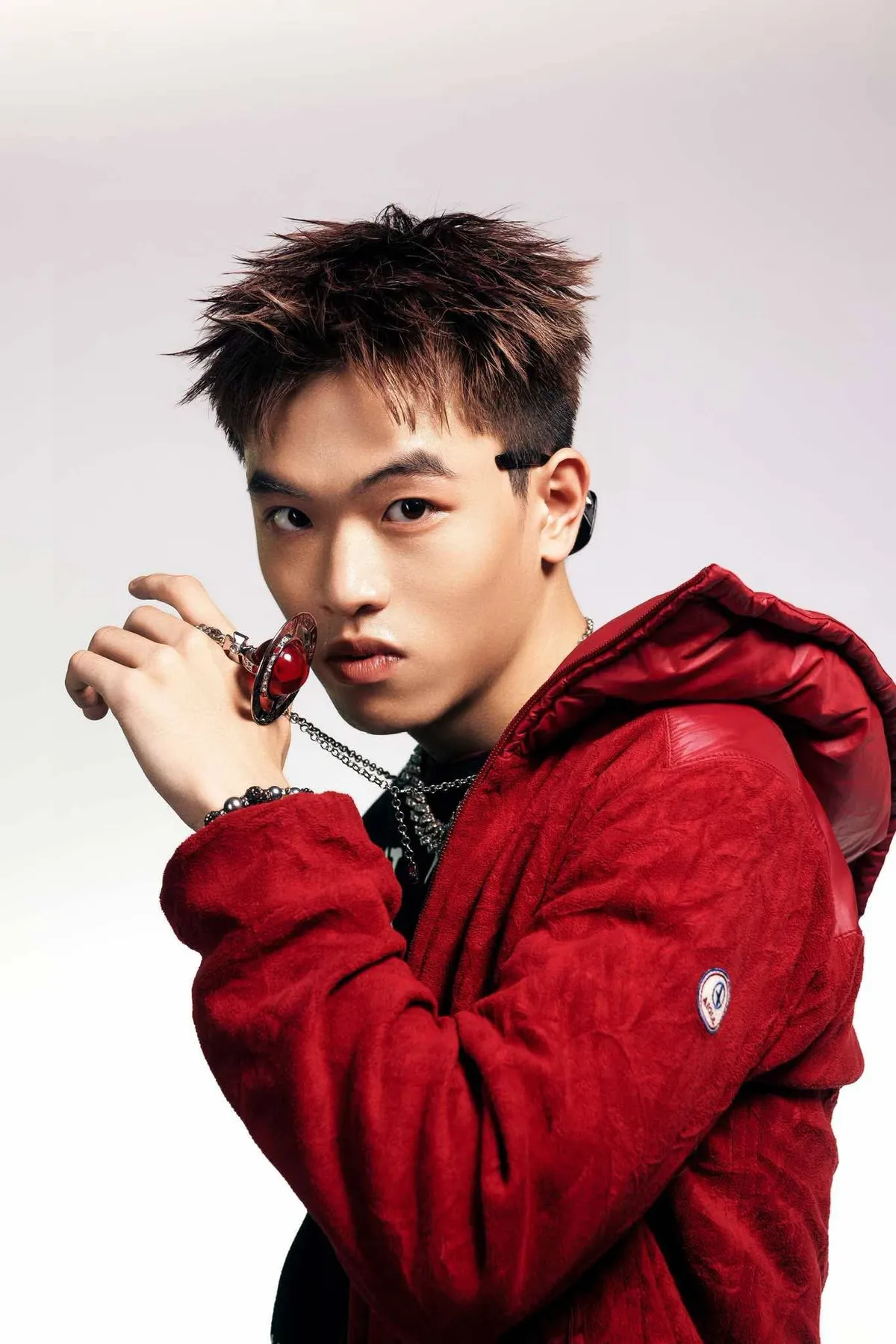 Gung0Cay Ra Mắt Album Đầu Tay “Ngu Ngơ”: Một Bước Ngoặt Mới Trong Sự Nghiệp Âm Nhạc Gung0Cay Ra Mắt Album Đầu Tay “Ngu Ngơ”: Một Bước Ngoặt Mới Trong Sự Nghiệp Âm Nhạc