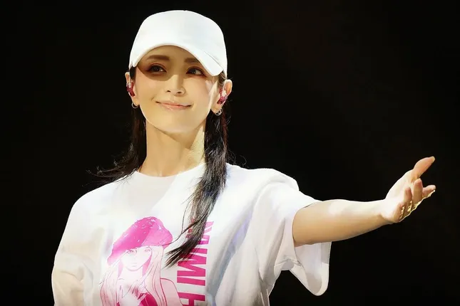Hamasaki Ayumi Hamasaki Ayumi phủ nhận tin đồn