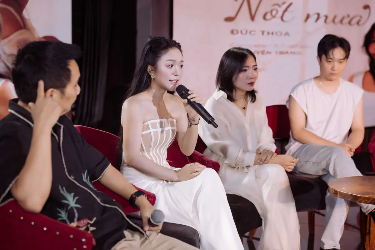 Á quân Tiếng hát Việt toàn cầu ra album, đánh dấu chặng đường âm nhạc mới - Ảnh3. Á quân Tiếng hát Việt toàn cầu ra album, đánh dấu chặng đường âm nhạc mới - Ảnh3.