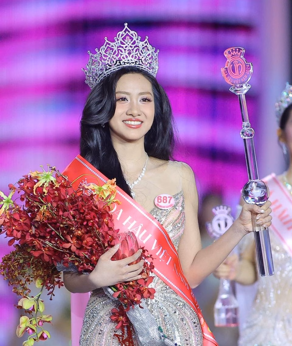 Nhiều người dân Phú Yên vinh dự khi đại diện quê hương được gọi tên cho ngôi vị Hoa hậu Việt Nam 2024 Nhiều người dân Phú Yên vinh dự khi đại diện quê hương được gọi tên cho ngôi vị Hoa hậu Việt Nam 2024