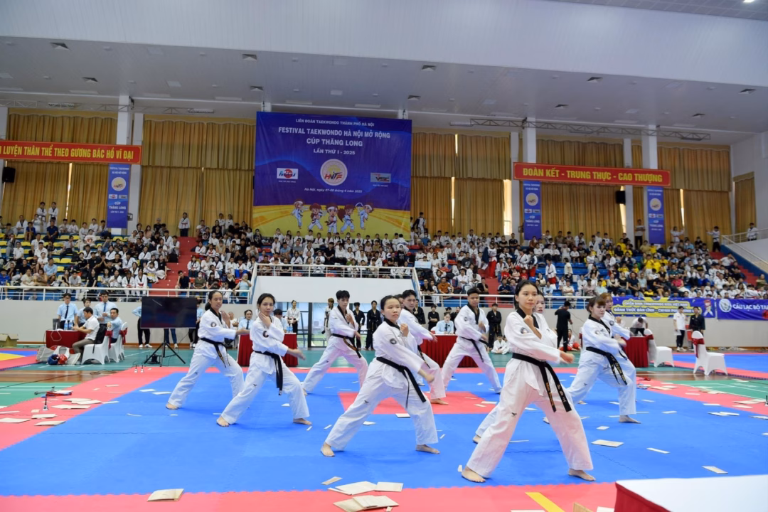 Tiết mục dự thi Một tiết mục dự thi tại Festival