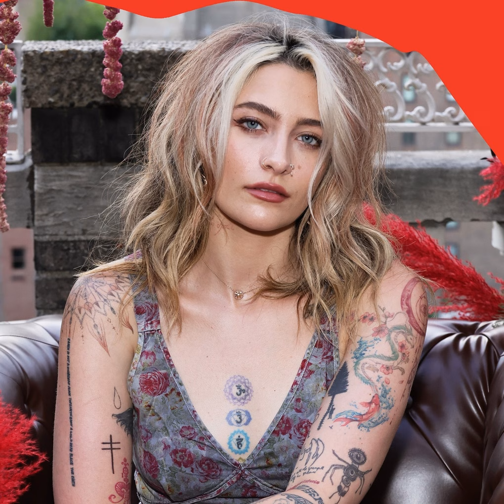 Con gái của “vua nhạc pop” Michael Jackson bị chỉ trích bất hiếu -1 Paris Jackson bị chỉ trích vì đi lưu diễn vào đúng ngày giỗ của bố