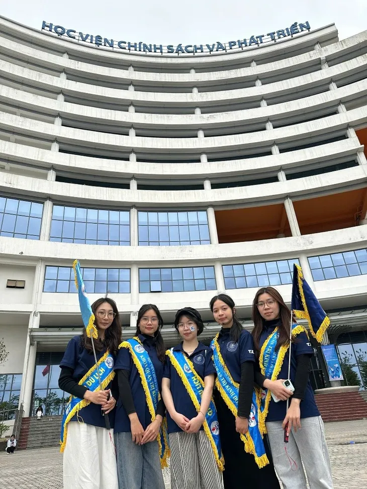 Cử nhân Quản trị Kinh doanh Du lịch: Mở ra cơ hội tương lai với ngành công nghiệp không khói HỌC VIỆN CHÍNH SÁCH VÀ PHÁT TRIỂN (BỘ TÀI CHÍNH)