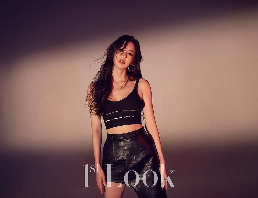 Lee Da Hee – Mỹ nhân dao kéo đỉnh cao showbiz Hàn Quốc thăng hoa với diễn xuất và nhan sắc Body cực phẩm của nữ diễn viên